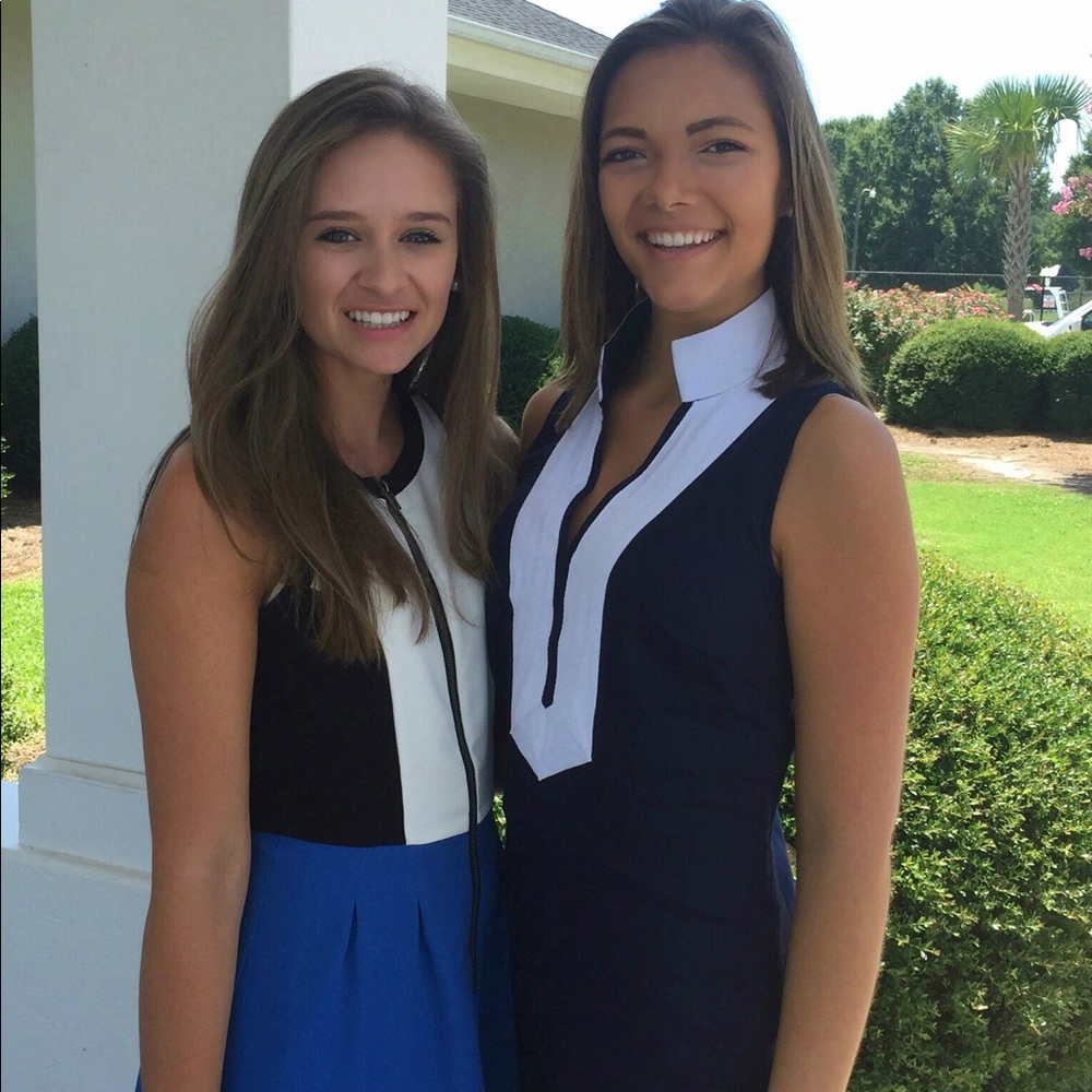 Classic navy and white linen dress STS
